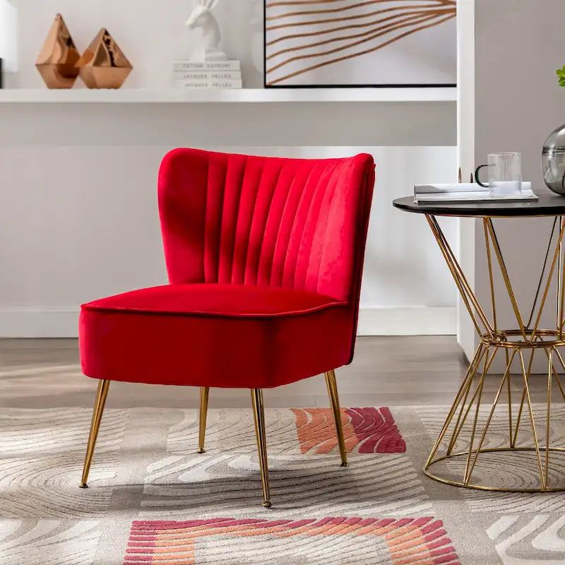 Fauteuil d'appoint capitonné en velours avec pieds dorés