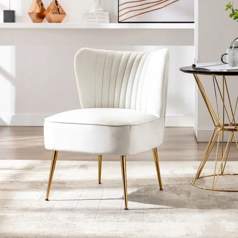 Fauteuil d'appoint capitonné en velours avec pieds dorés