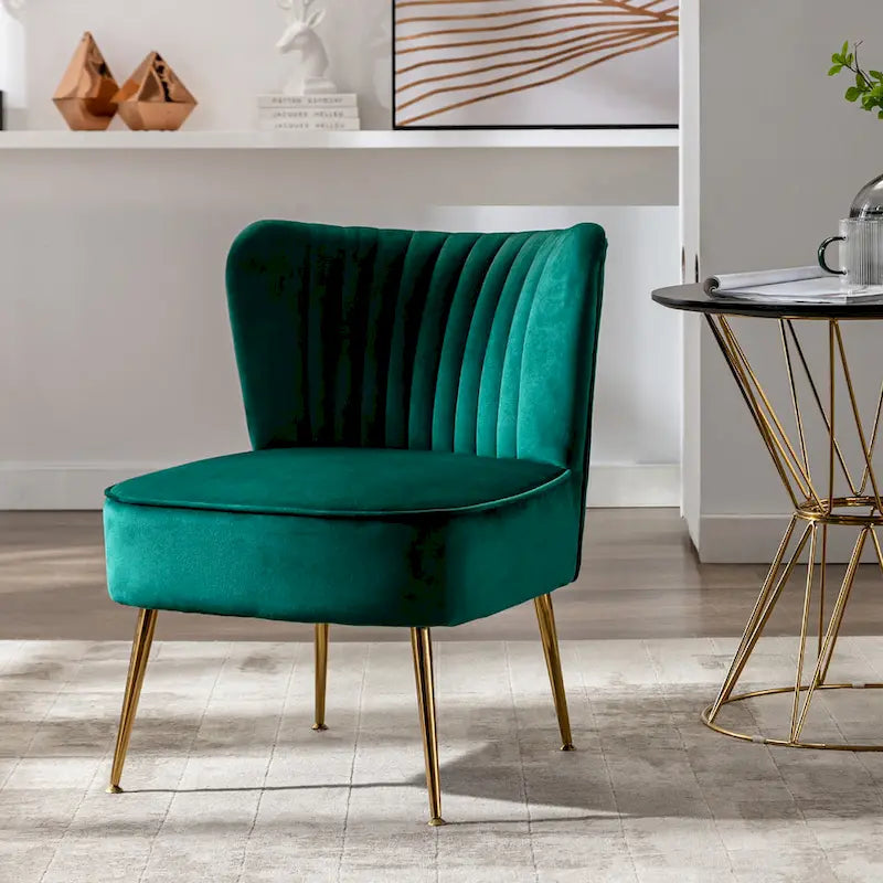 Fauteuil d'appoint capitonné en velours avec pieds dorés